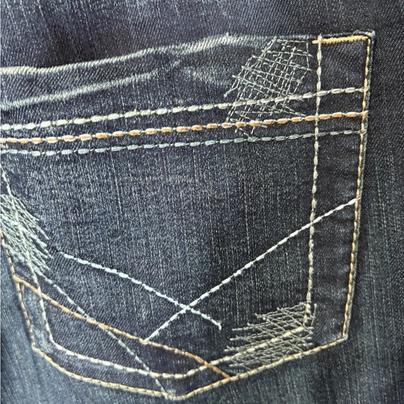 BKE Blue Jeans Wendi Size 28 - Picture 5 of 9